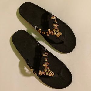 Ladies beach shoes, bronze & gold beaded, waterproof, sz 10, New. $16.